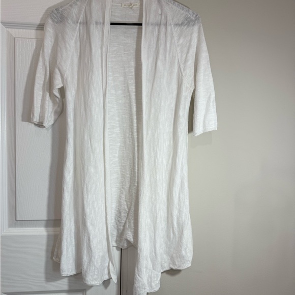 EILEEN FISHER
Organic Linen Cotton Cardigan
Easy Fit, Thigh Length Sz XS - Picture 3 of 7